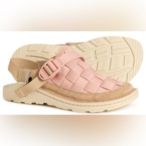 Chaco Canyon Woven Clog Size US 7 M EU 38 Women's Sandals Peach Sand